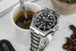 Cận cảnh chiếc đồng hồ Rolex 126610 SIÊU SANG