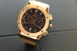 Thu mua đồng hồ Hublot chính hãng thế nào để LỢI NHẤT?