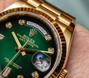 Đồng hồ Rolex mặt xanh lá cây kích thước 36mm