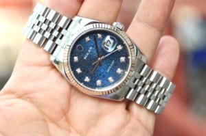 Đồng hồ Rolex mặt vi tính kích thước 36mm 