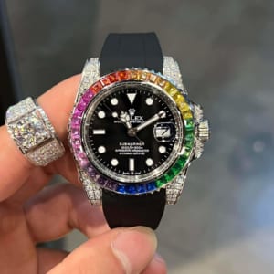 Vẻ đẹp của đồng hồ Rolex 7 màu dây cao su “Rainbow Daytona”